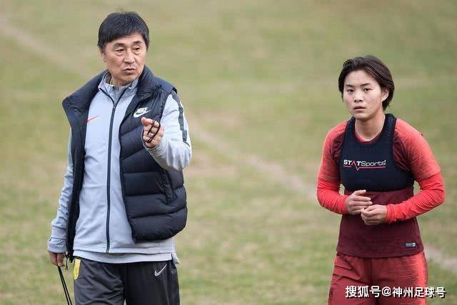 TVB女演员坦言在横店拍摄短剧遭遇潜规则，遭拒后被拉黑